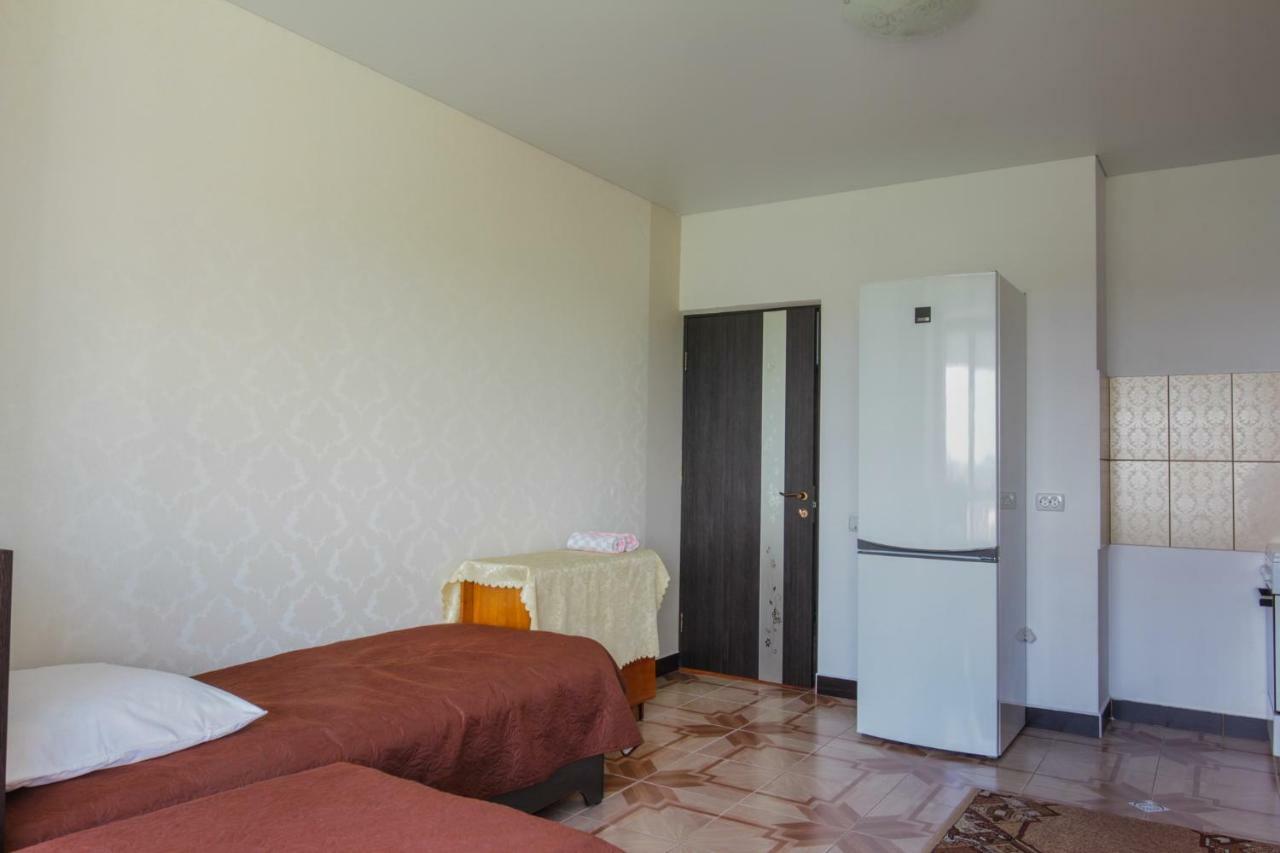 Rooms With Fortetsya View 2 Kamianets Podilskyi Bagian luar foto